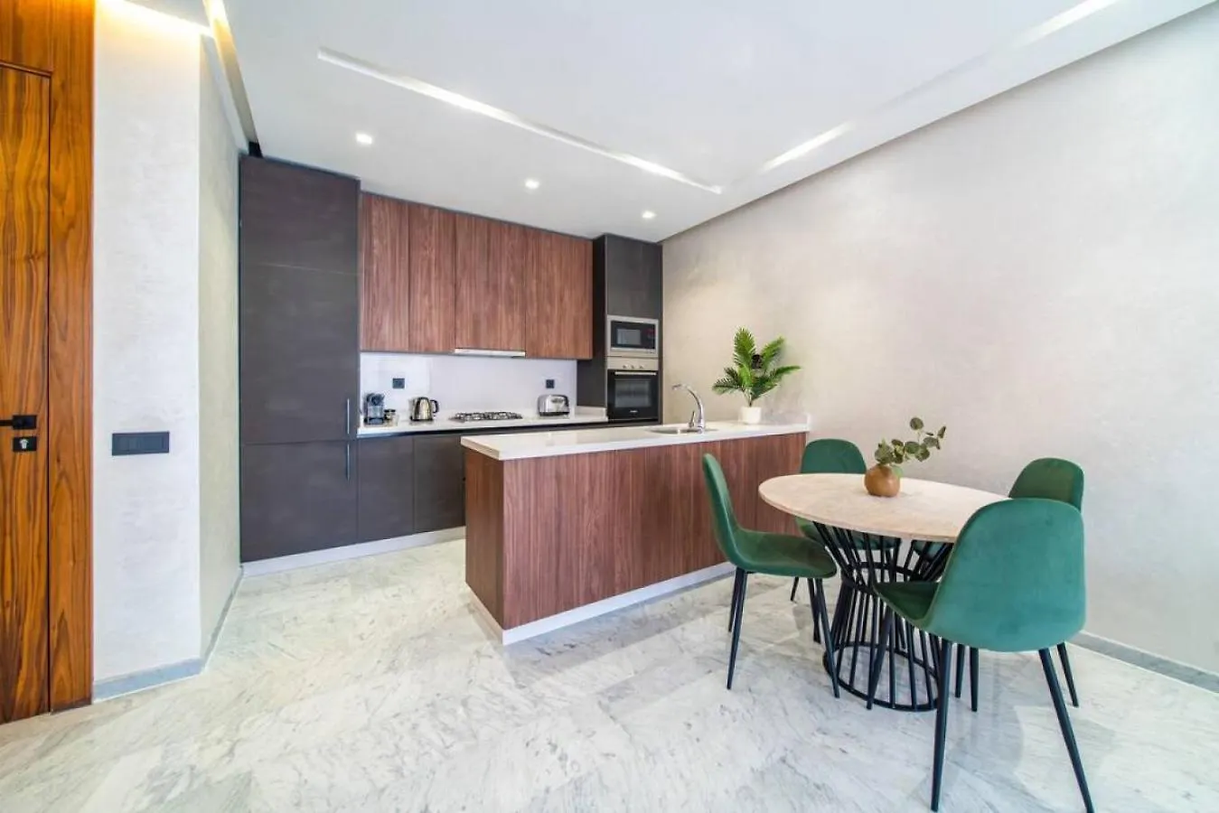 Cute And Modern In Heart Of Downtown Apartment Marrakesh 0*,