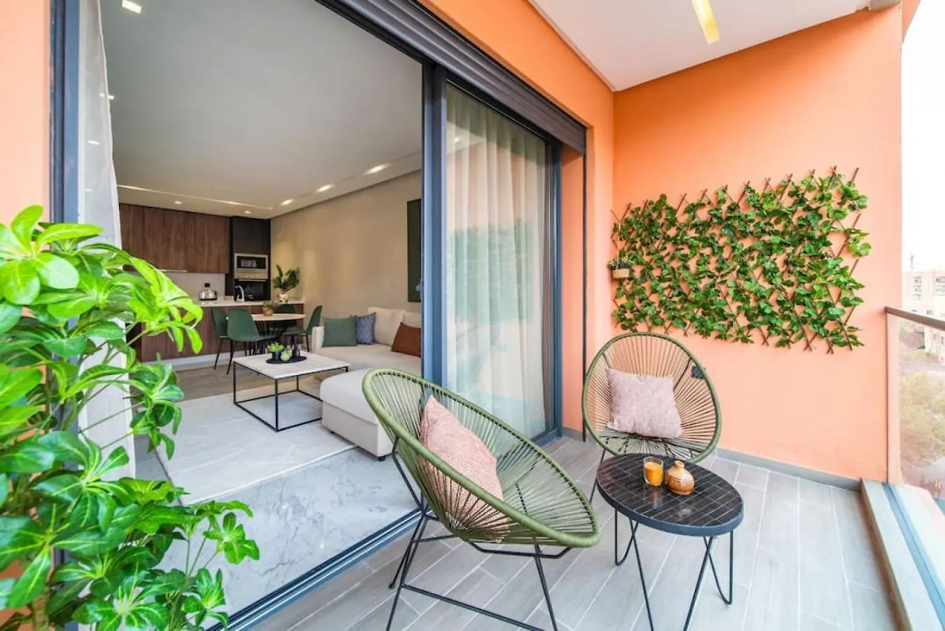 Cute And Modern In Heart Of Downtown Apartment Marrakesh